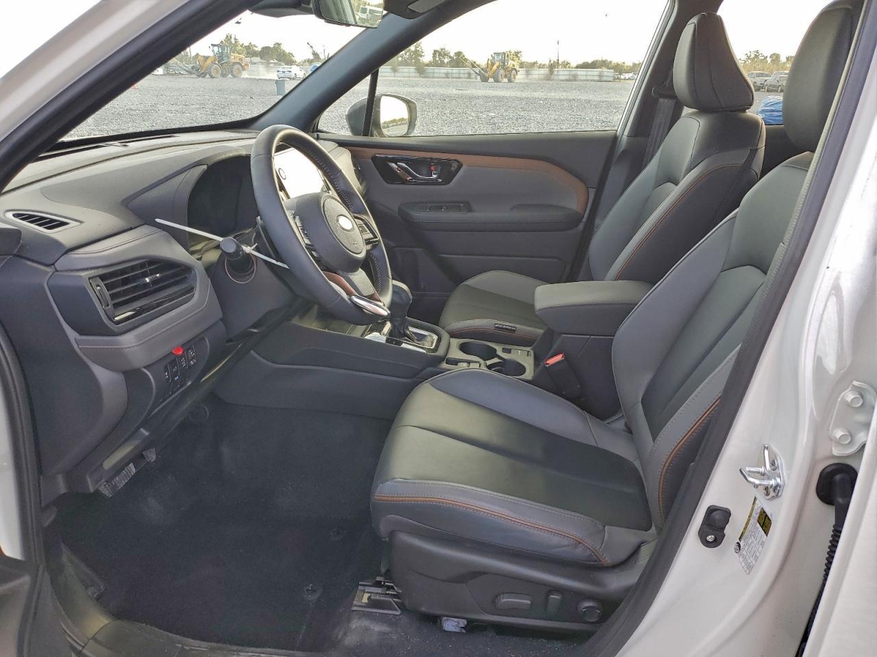 2025 SUBARU FORESTER