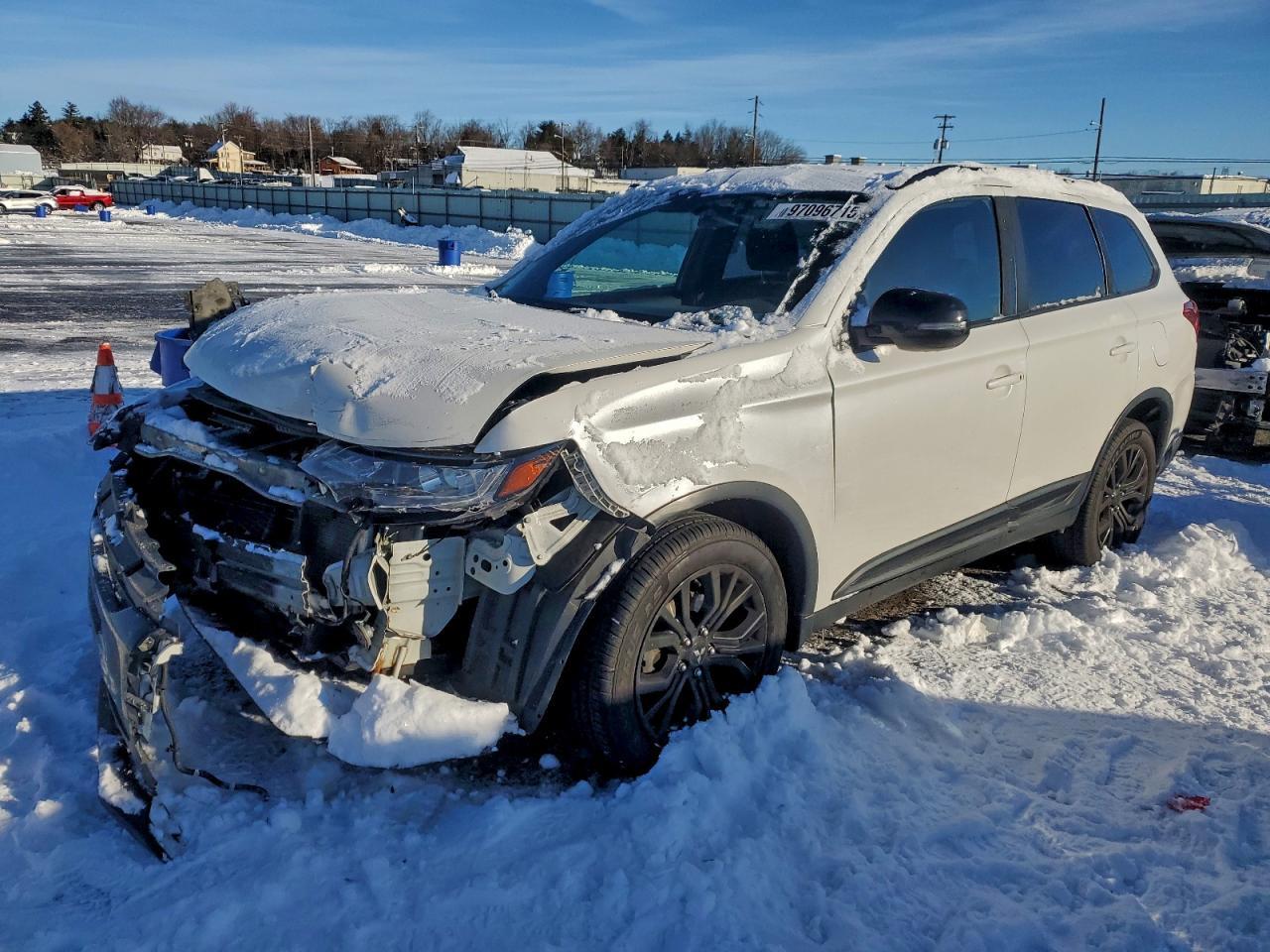 2018 MITSUBISHI outlander