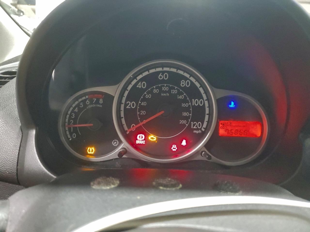 2013 MAZDA 2