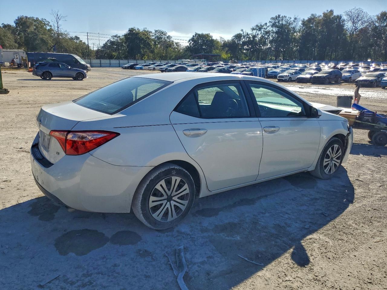 2018 TOYOTA COROLLA