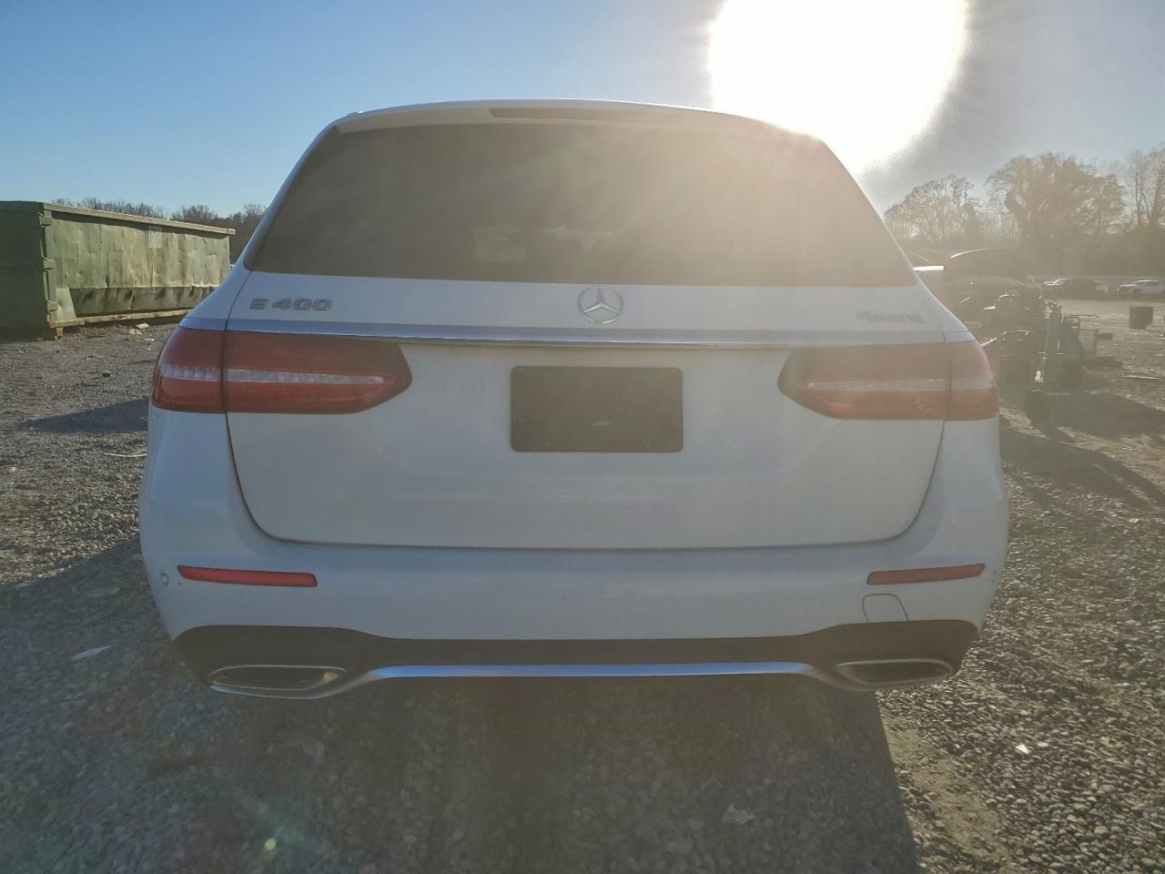 2017 MERCEDES-BENZ E-Class