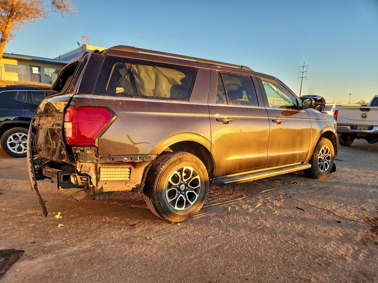 2024 FORD Expedition