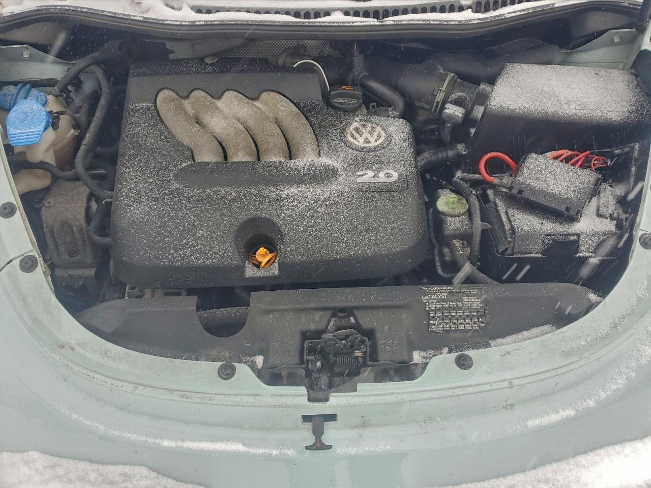 2005 VOLKSWAGEN Beetle