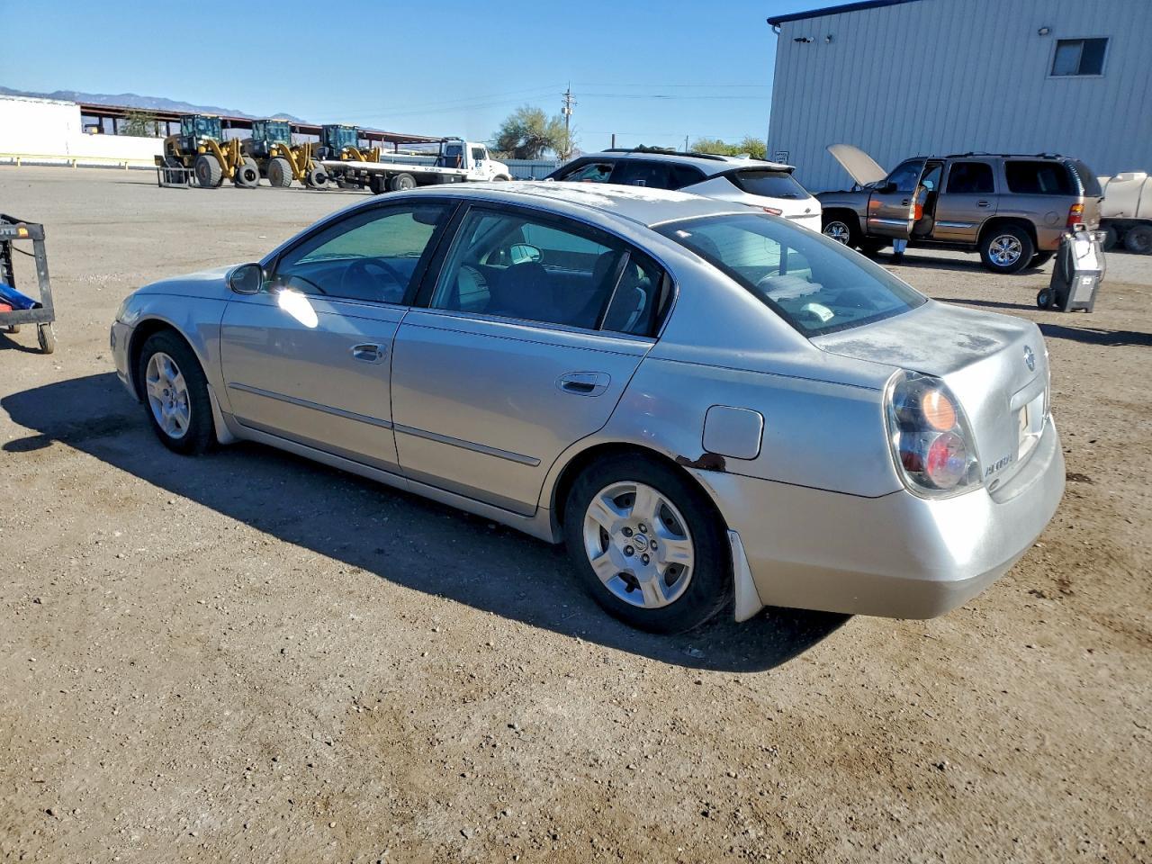2003 NISSAN ALTIMA
