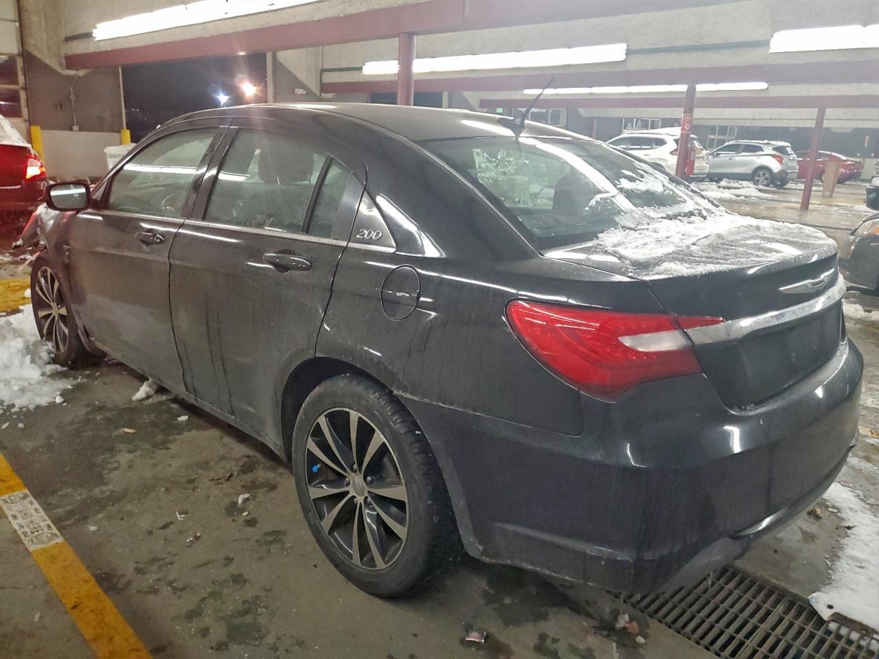 2014 CHRYSLER 200