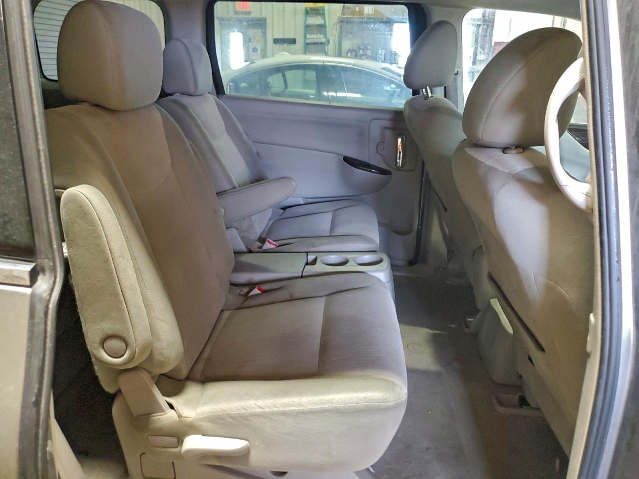 2012 NISSAN Quest