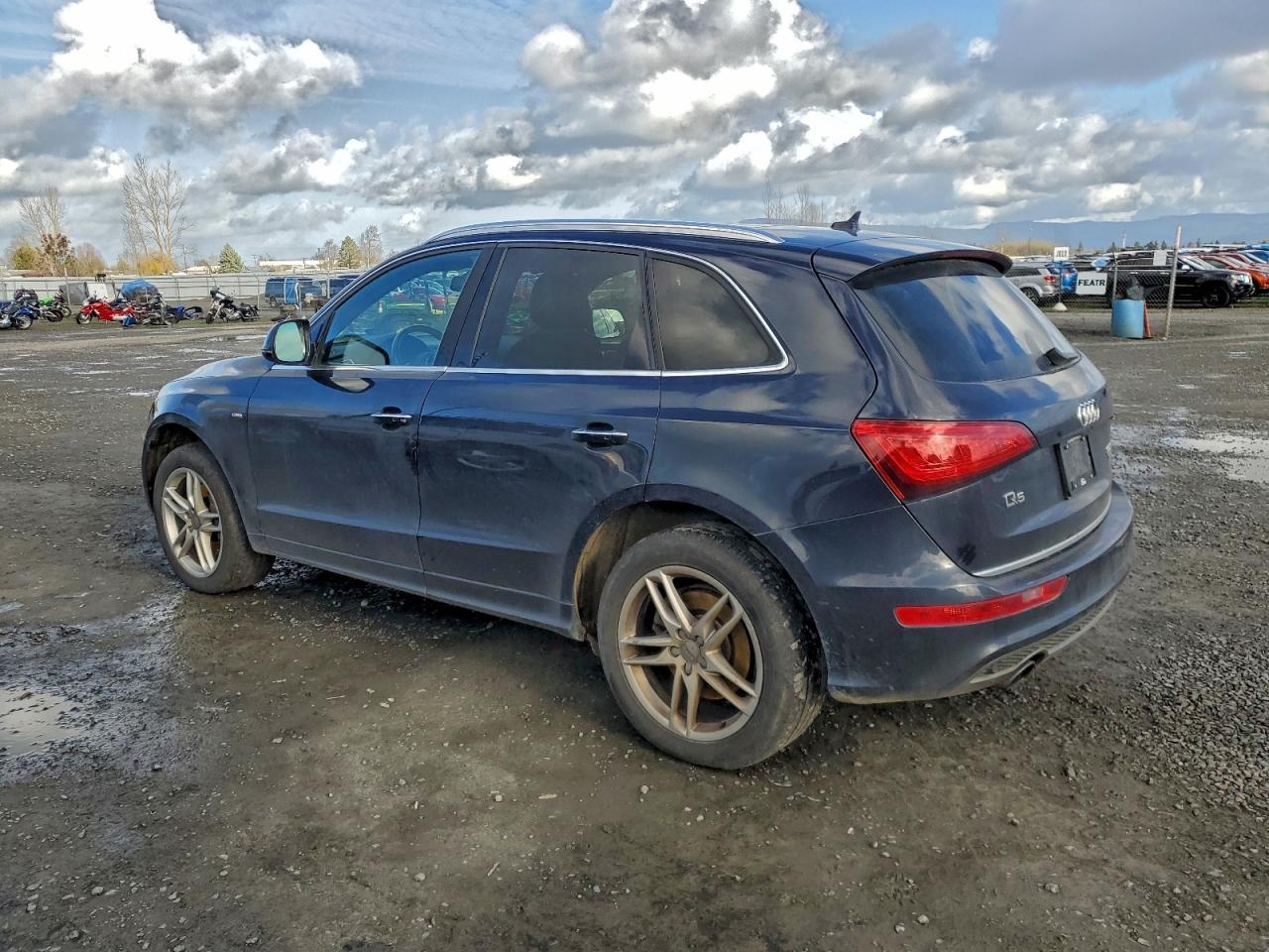 2016 AUDI Q5
