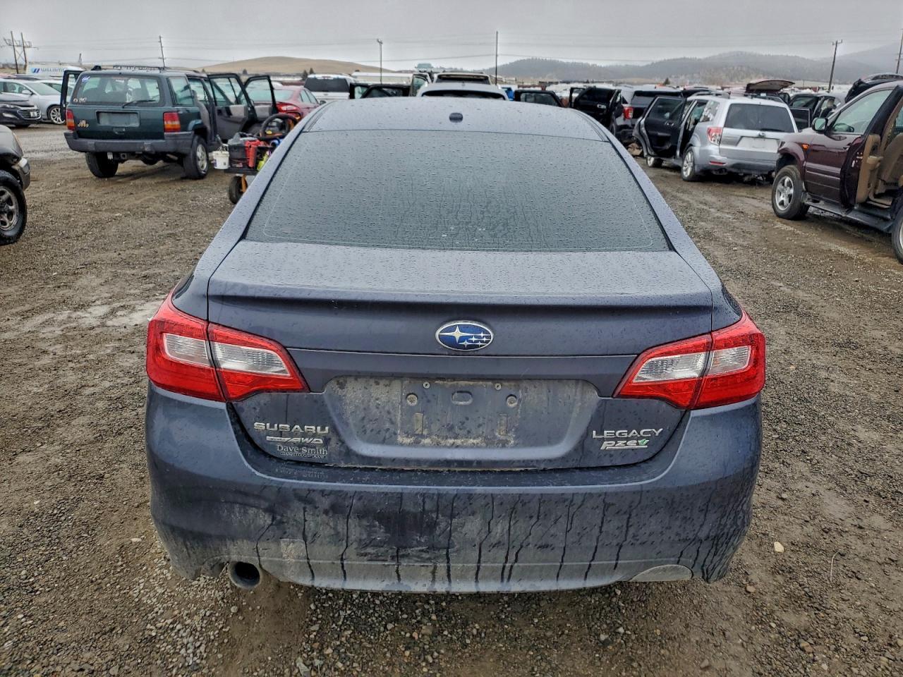 2015 SUBARU Legacy