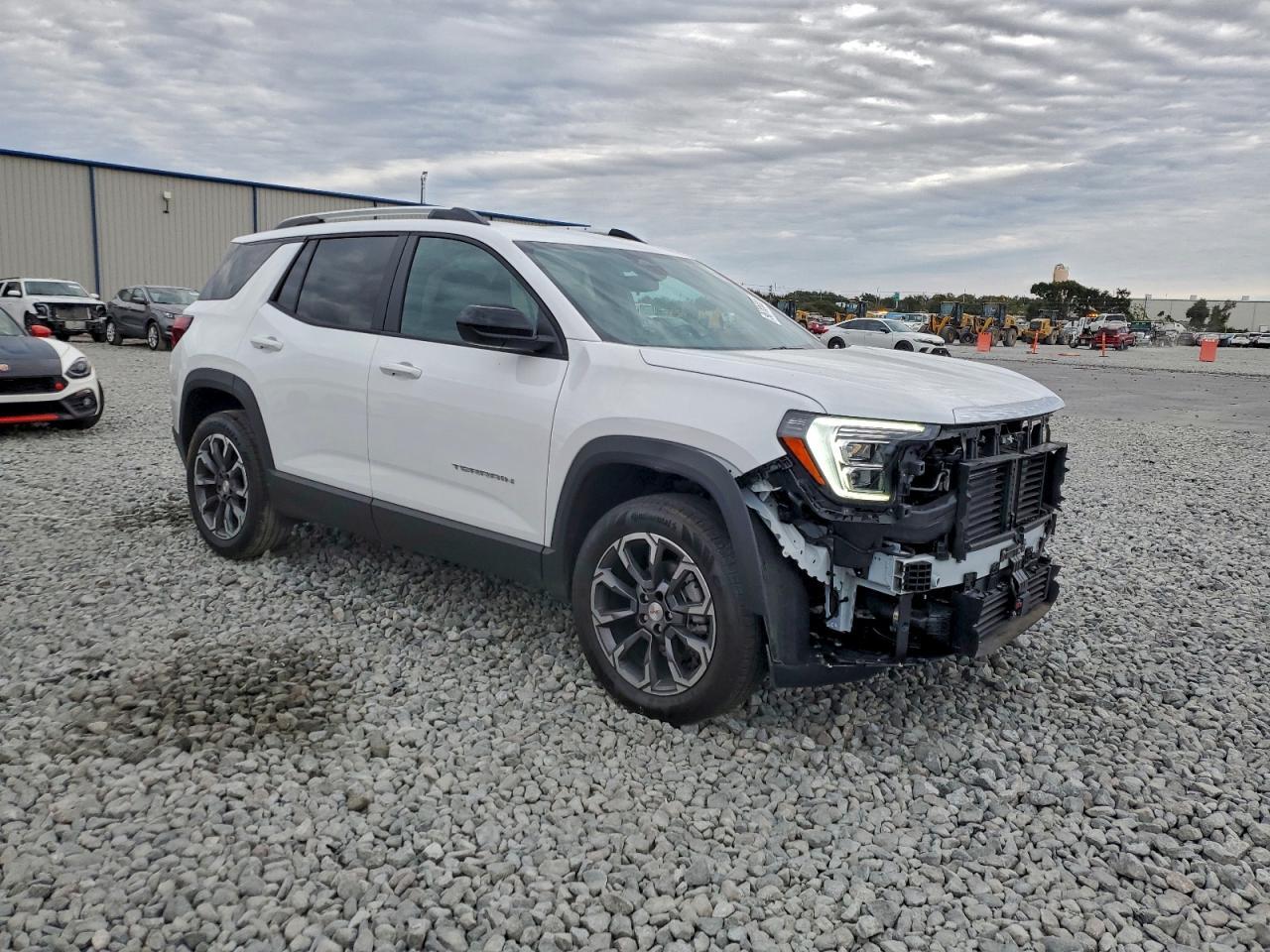 2025 GMC Terrain