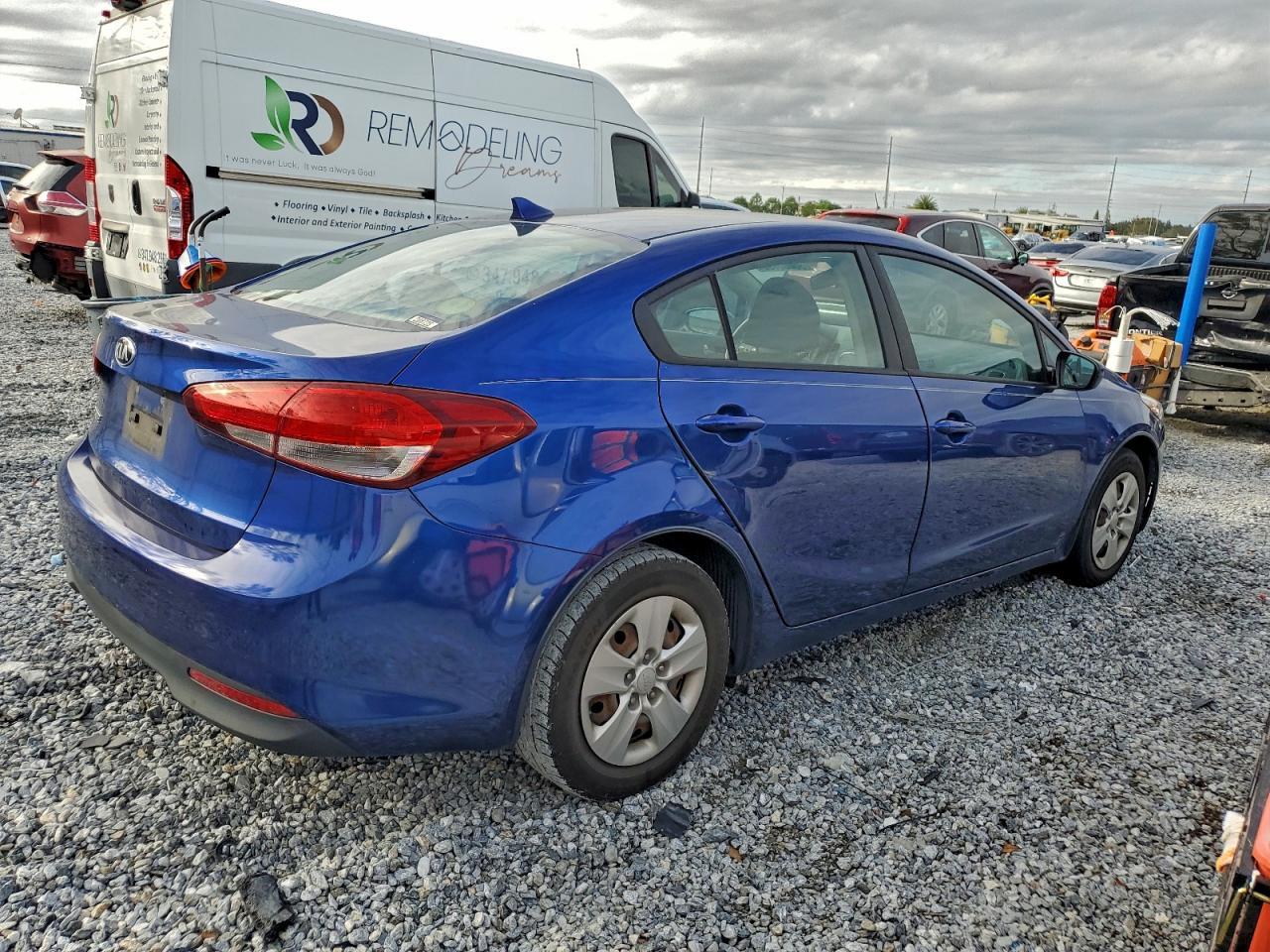 2018 KIA FORTE