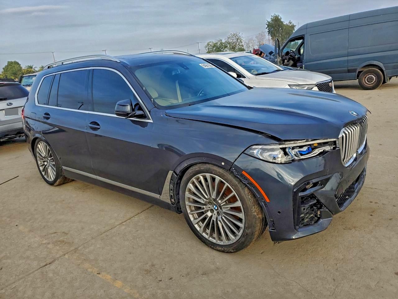 2019 BMW X7