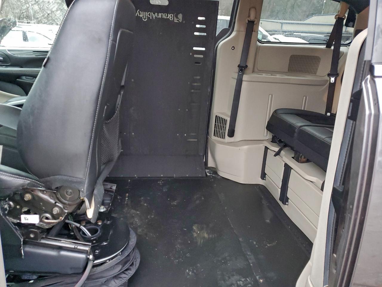 2017 DODGE GRAND CARAVAN