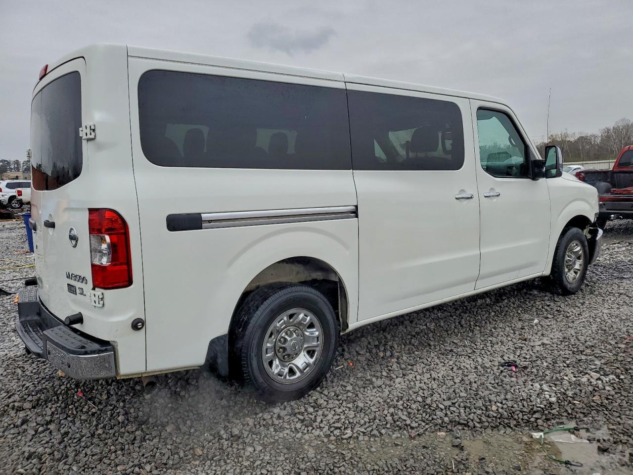2016 NISSAN NV3500