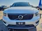 2022 VOLVO XC40