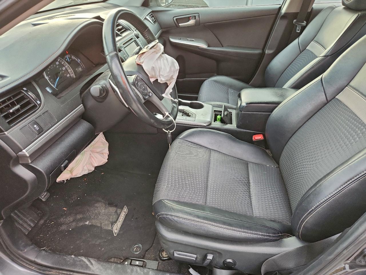 2013 TOYOTA CAMRY