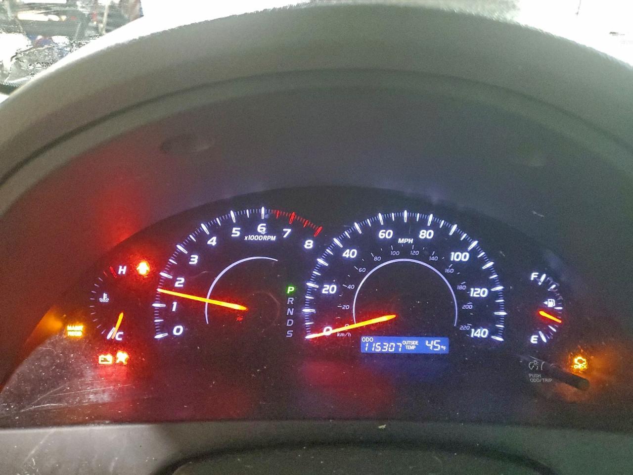 2011 TOYOTA CAMRY