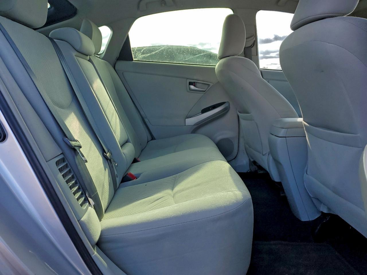 2012 TOYOTA PRIUS