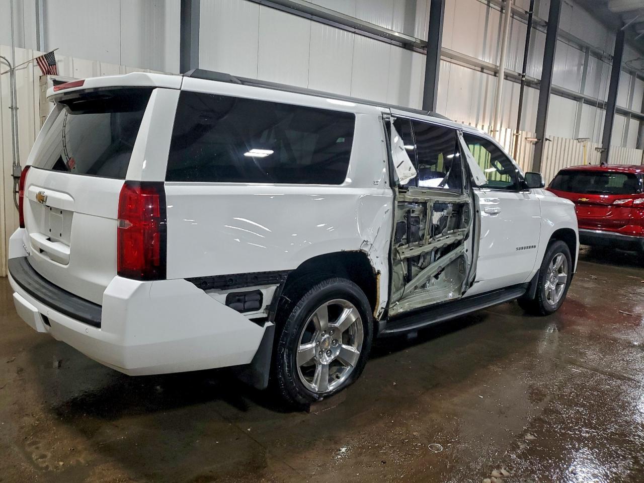 2017 CHEVROLET Suburban