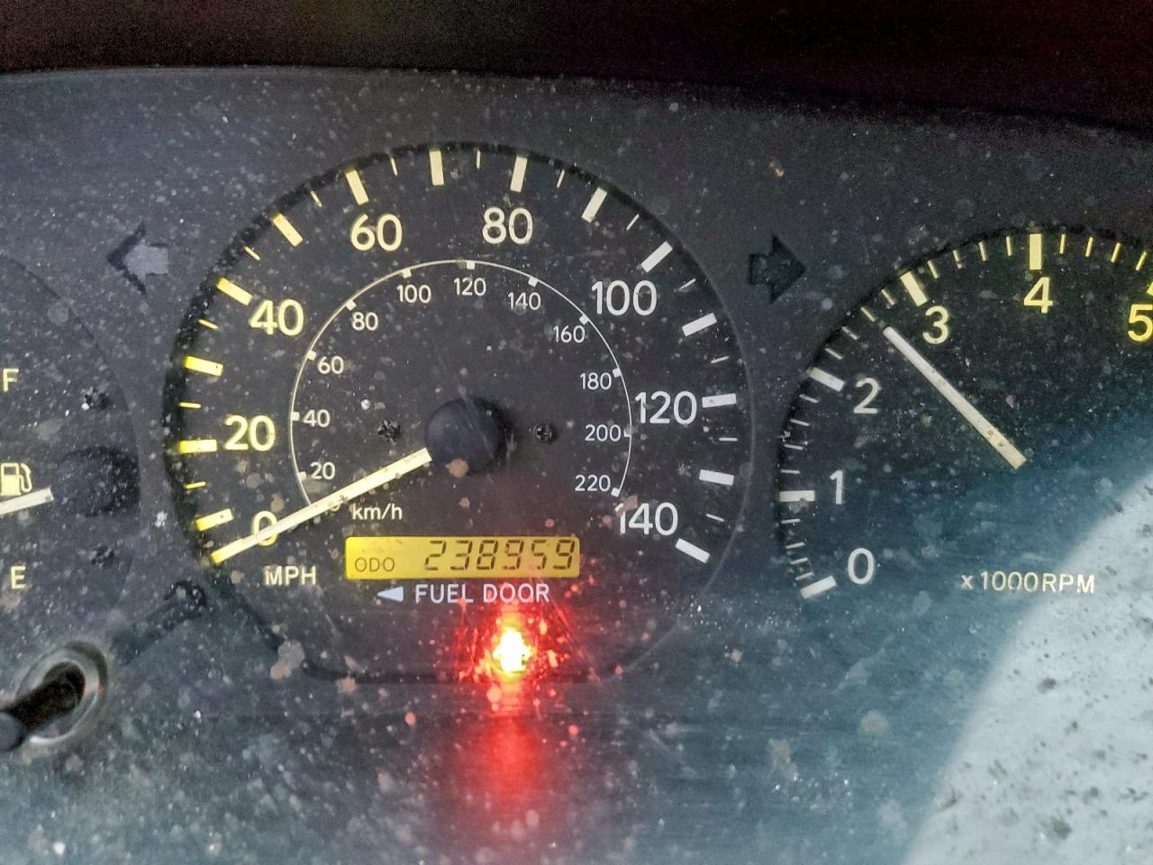 2001 TOYOTA CAMRY