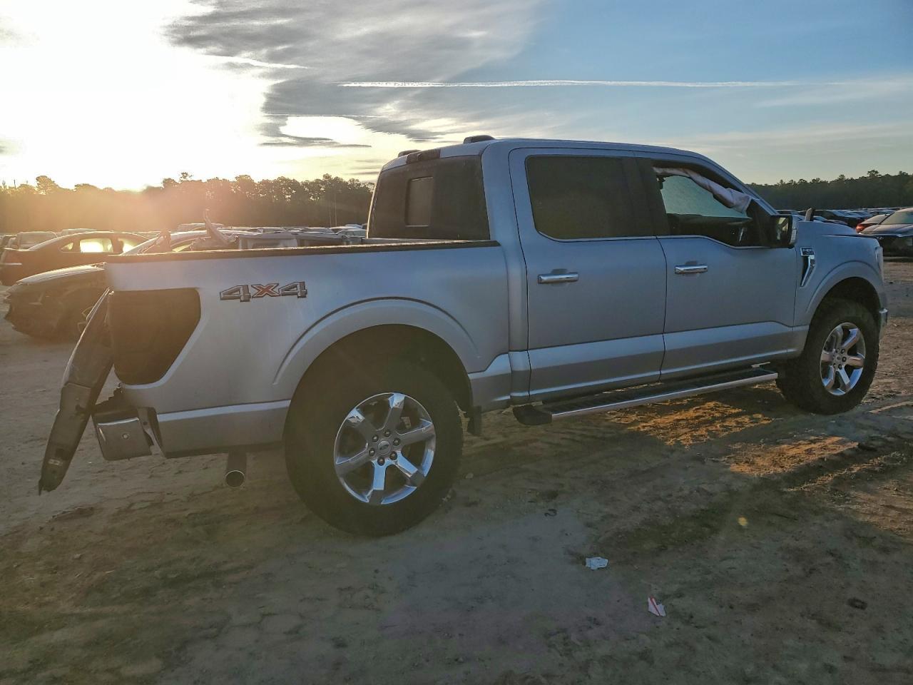 2022 FORD F-150 Lightning