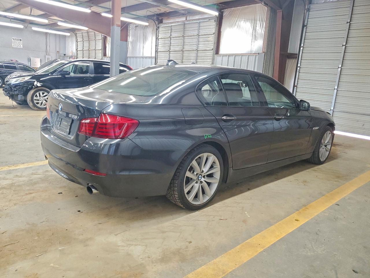 2011 BMW 5 series