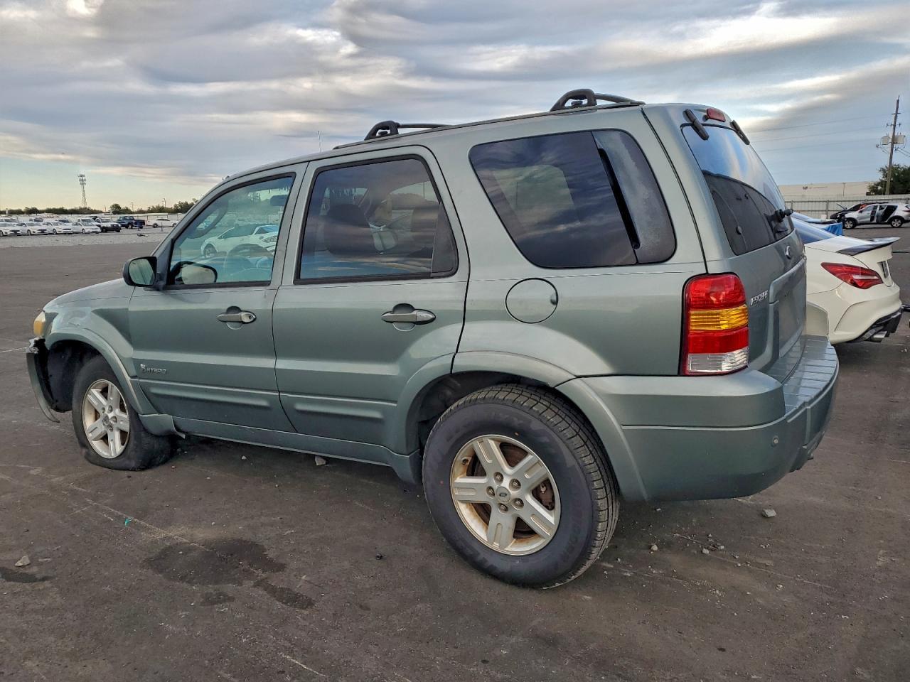 2006 FORD ESCAPE