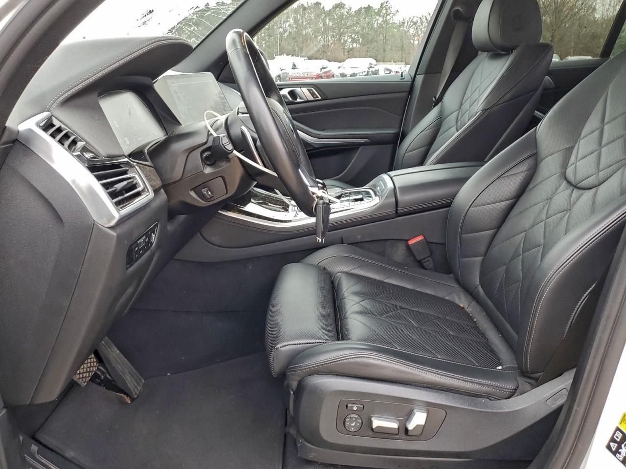 2023 BMW X5