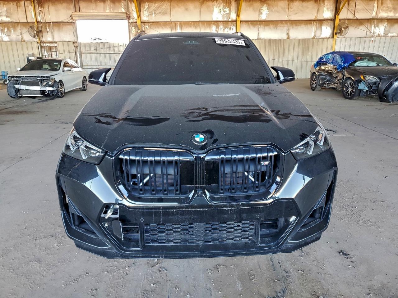 2025 BMW X1