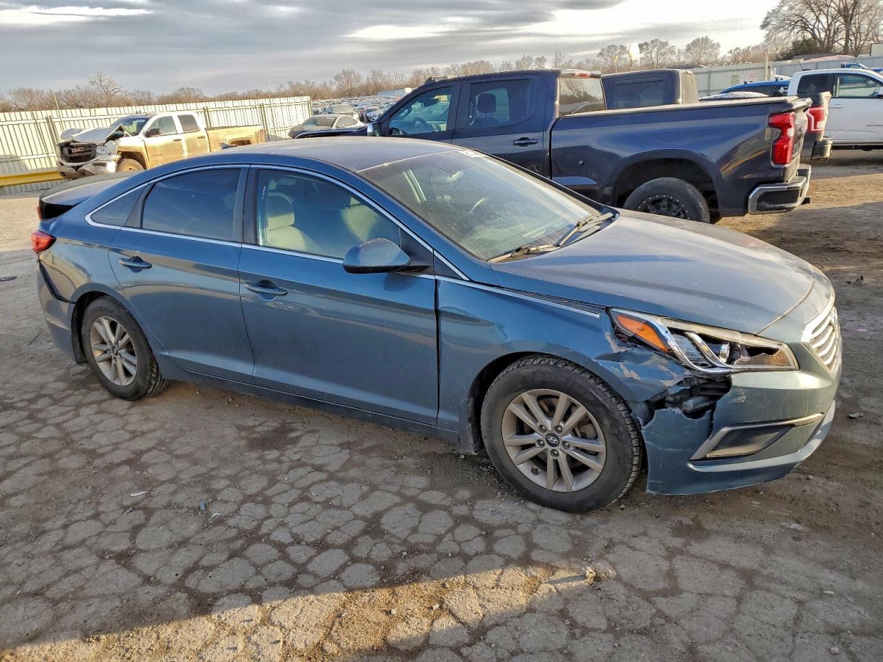 2016 HYUNDAI SONATA