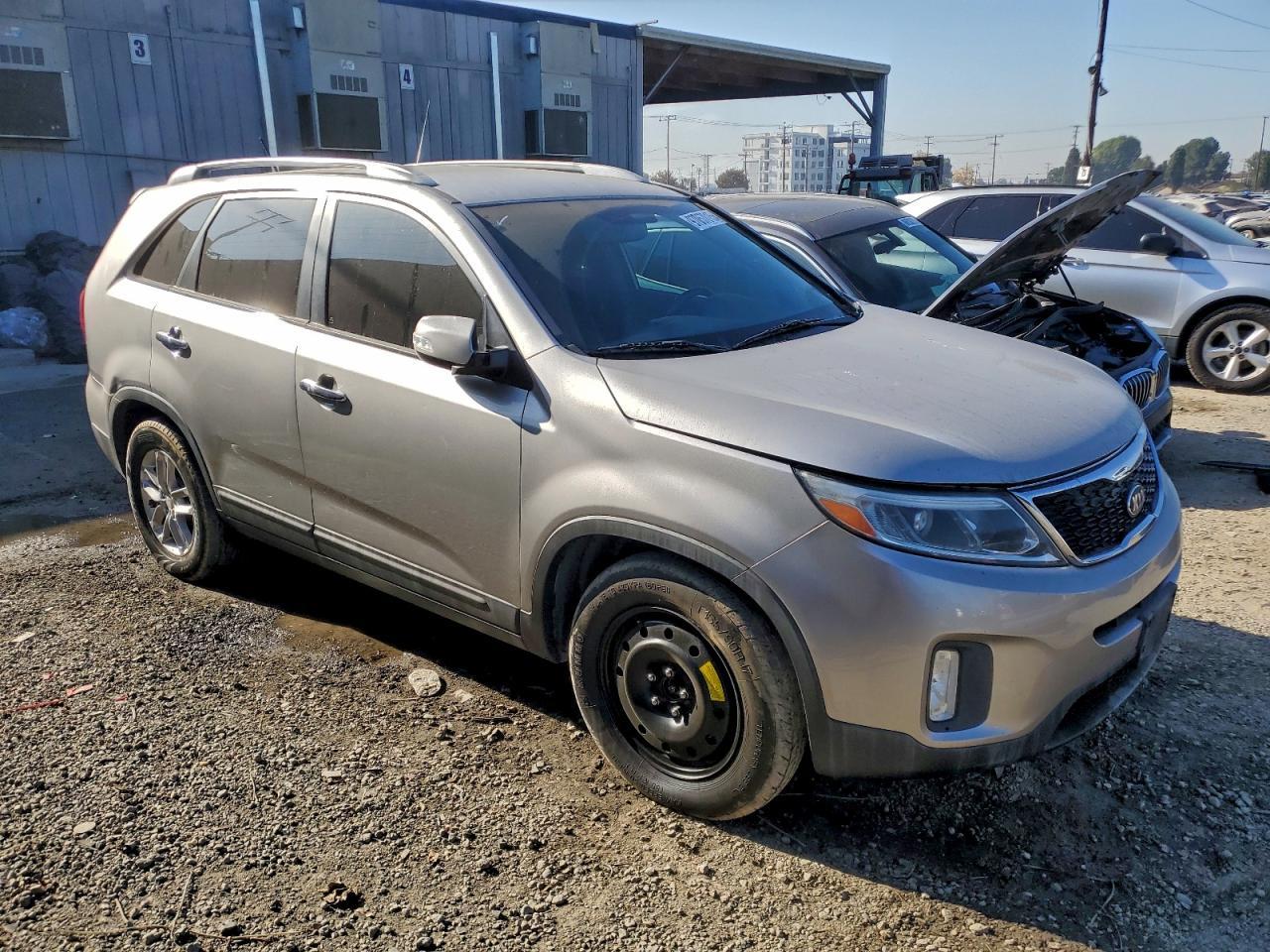 2014 KIA SORENTO