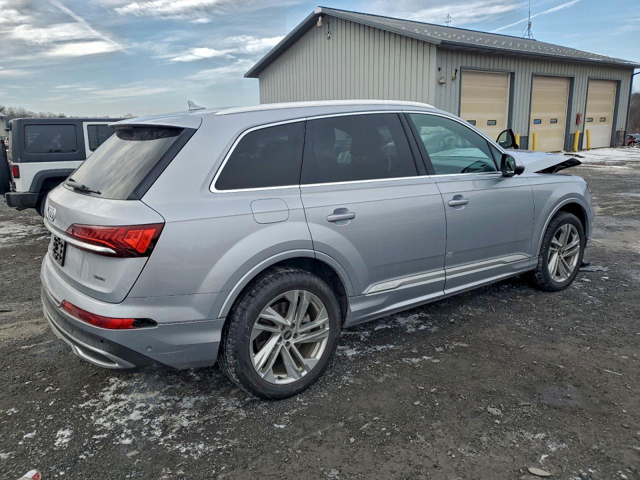 2021 AUDI Q7