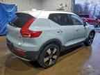 2019 VOLVO XC40