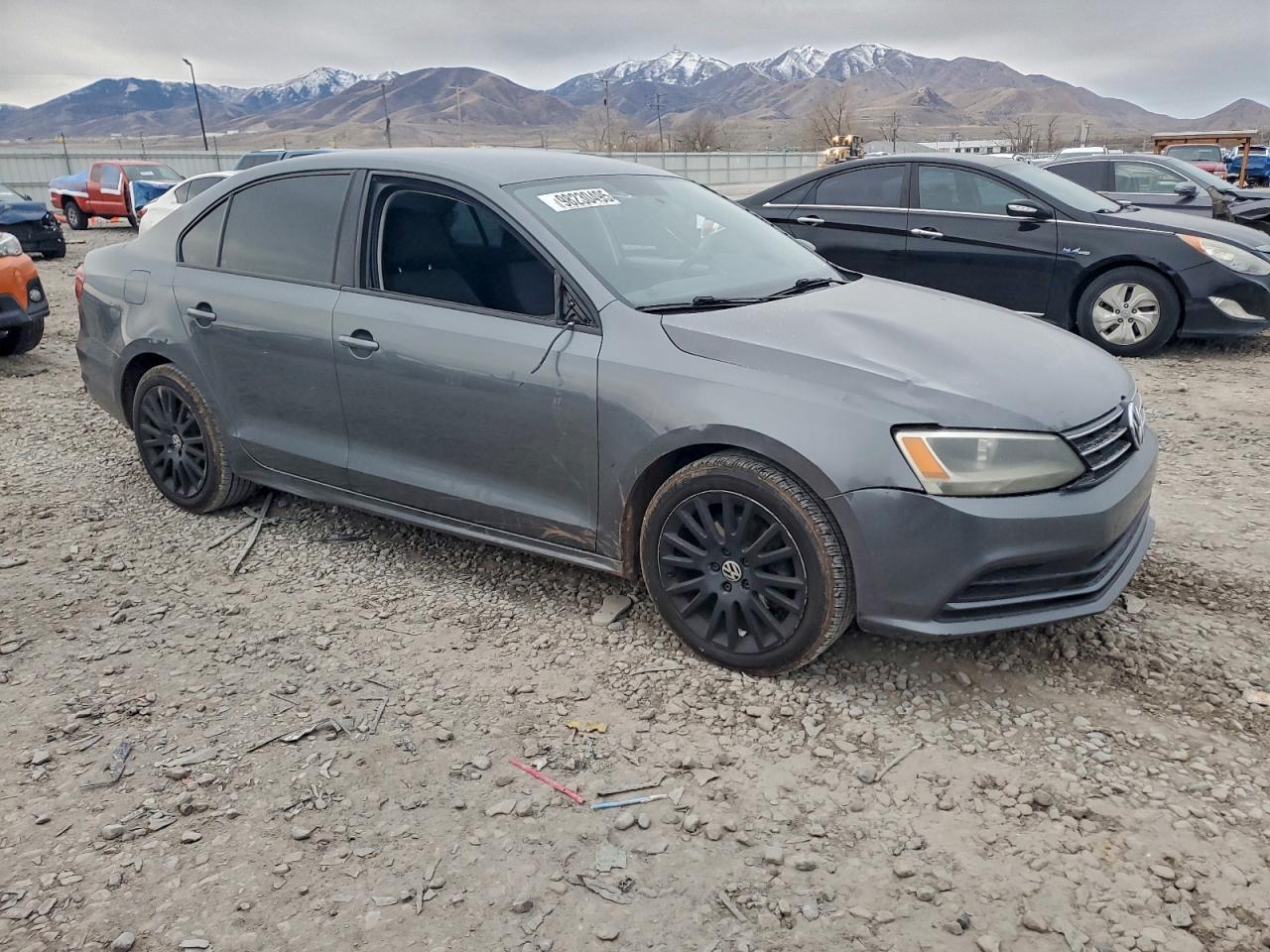 2016 VOLKSWAGEN JETTA