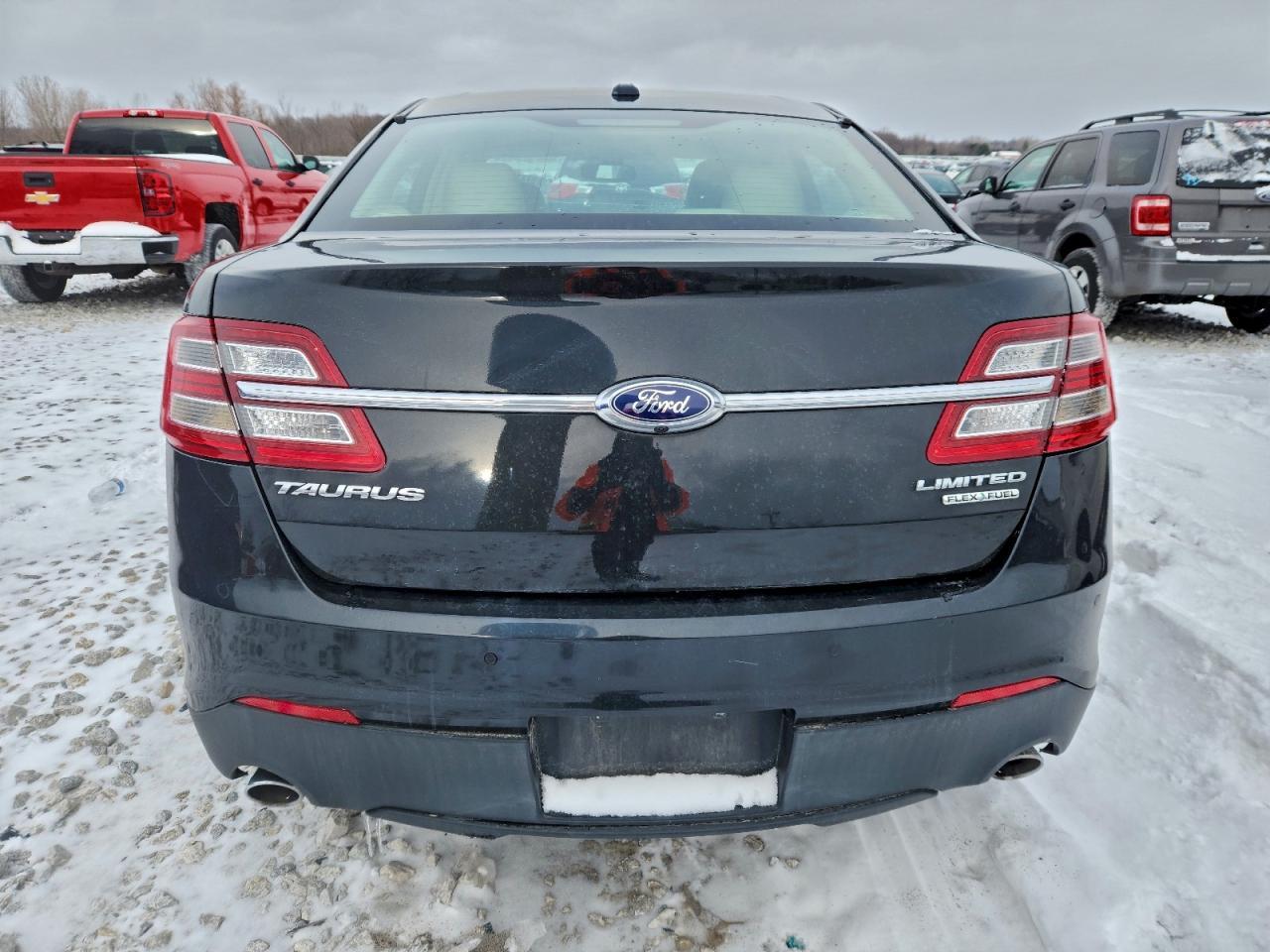 2014 FORD Taurus