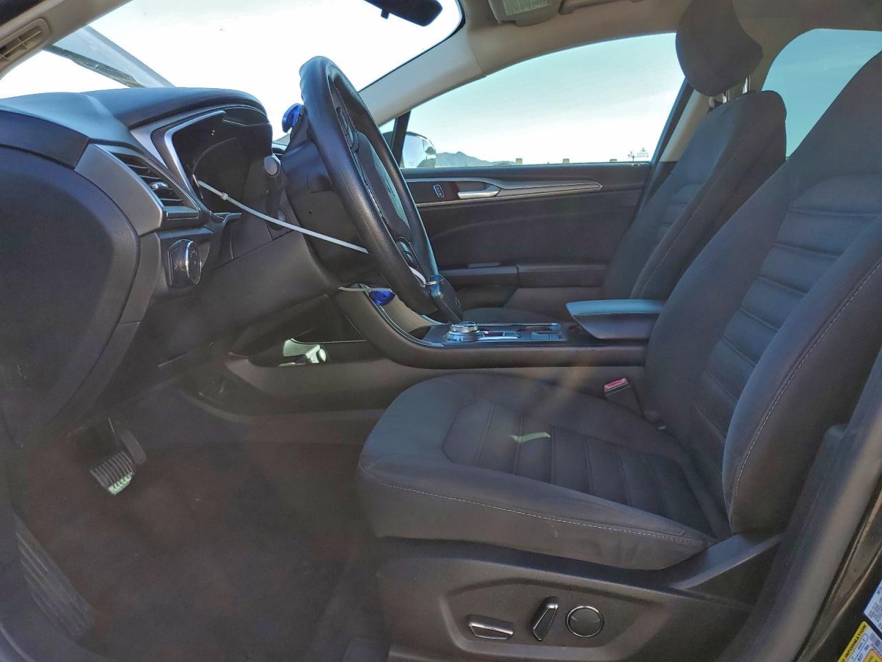 2017 FORD FUSION