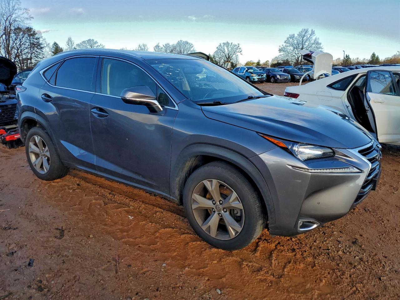 2017 LEXUS NX 200T