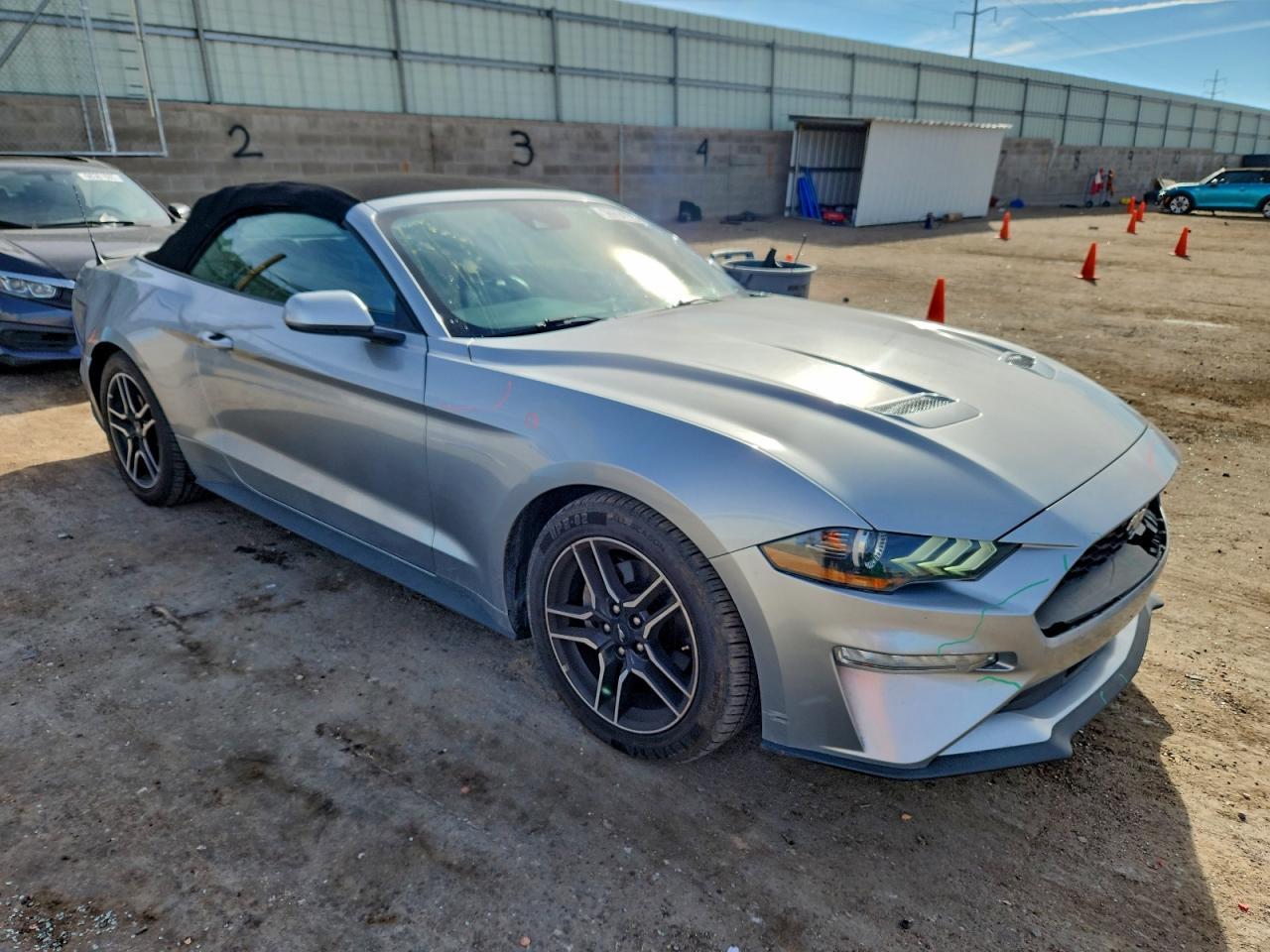 2022 FORD MUSTANG