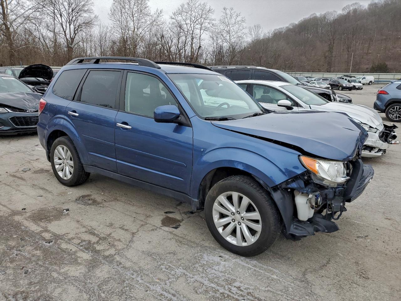2011 SUBARU FORESTER