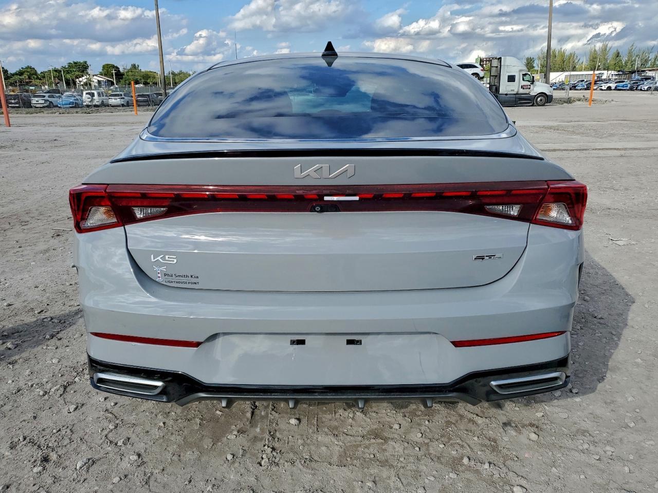 2023 KIA K5