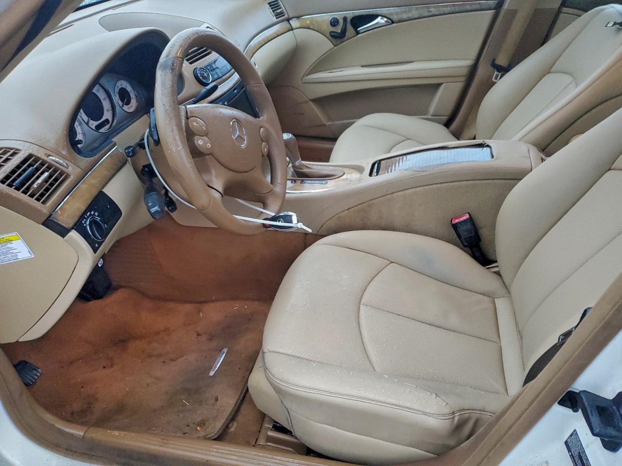 2009 MERCEDES-BENZ E-Class
