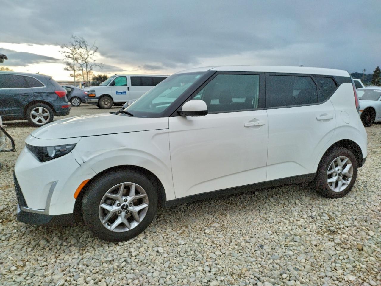 2023 KIA SOUL