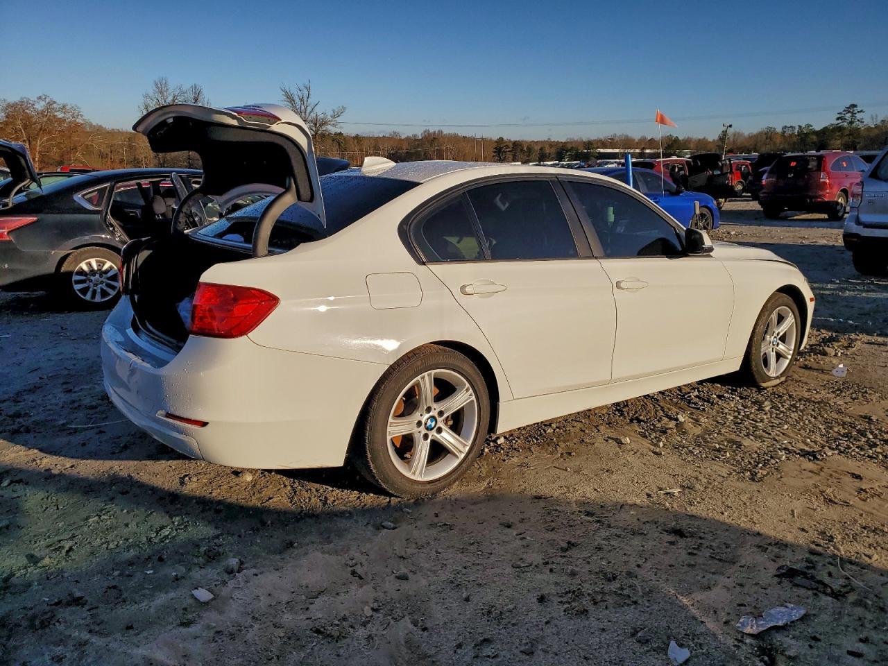 2013 BMW 3 SERIES