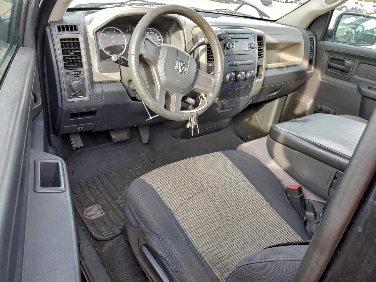 2011 DODGE RAM 1500