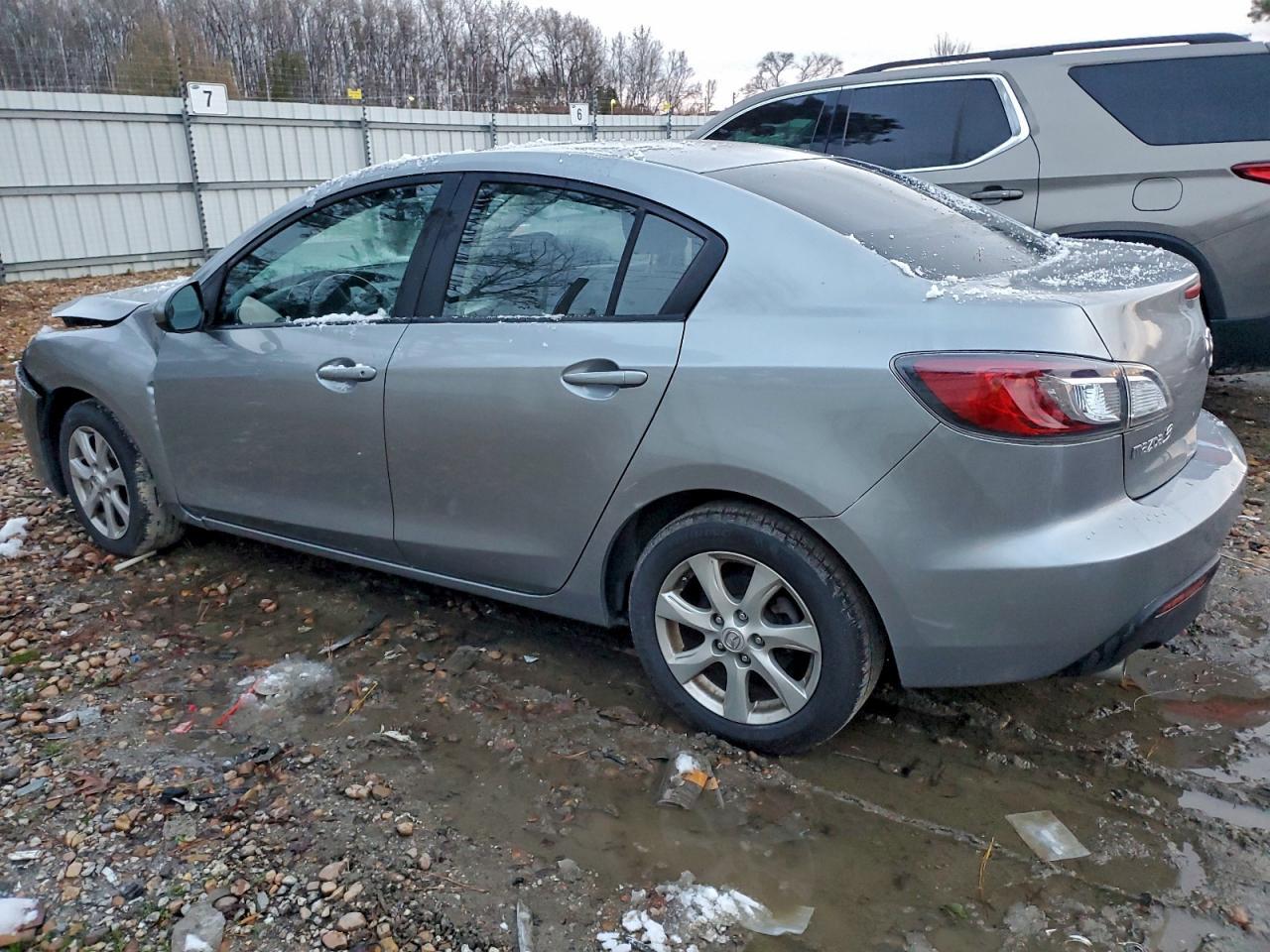 2010 MAZDA 3