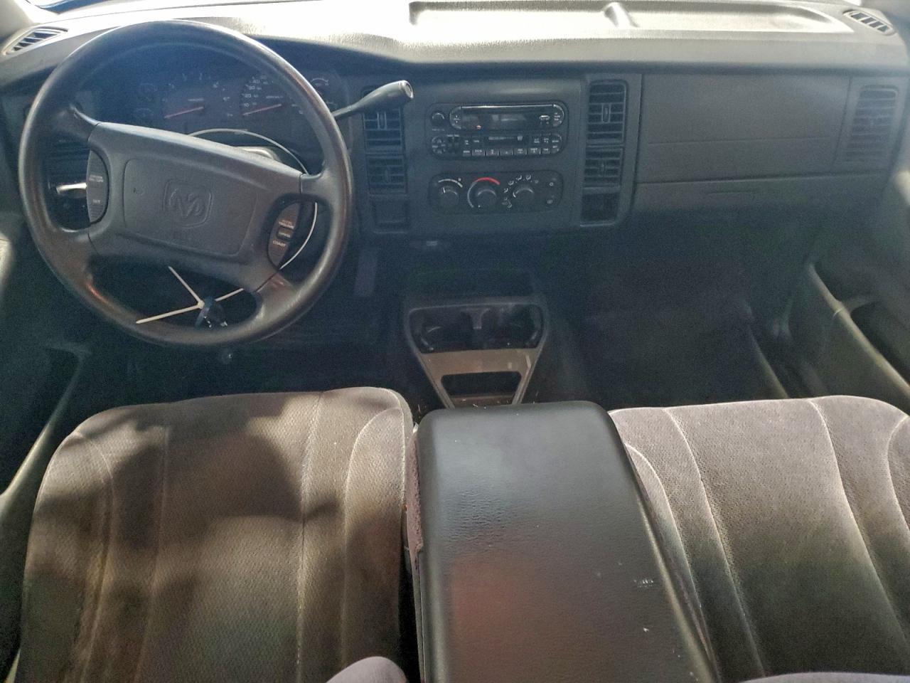 2003 DODGE Dakota
