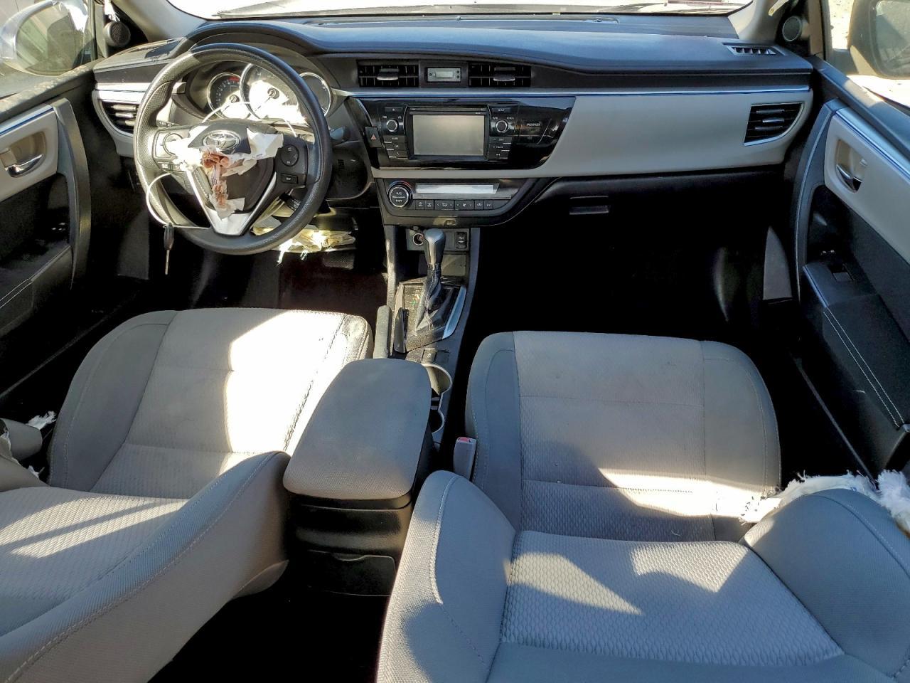 2015 TOYOTA COROLLA