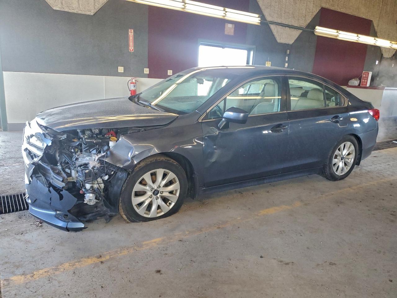 2016 SUBARU Legacy