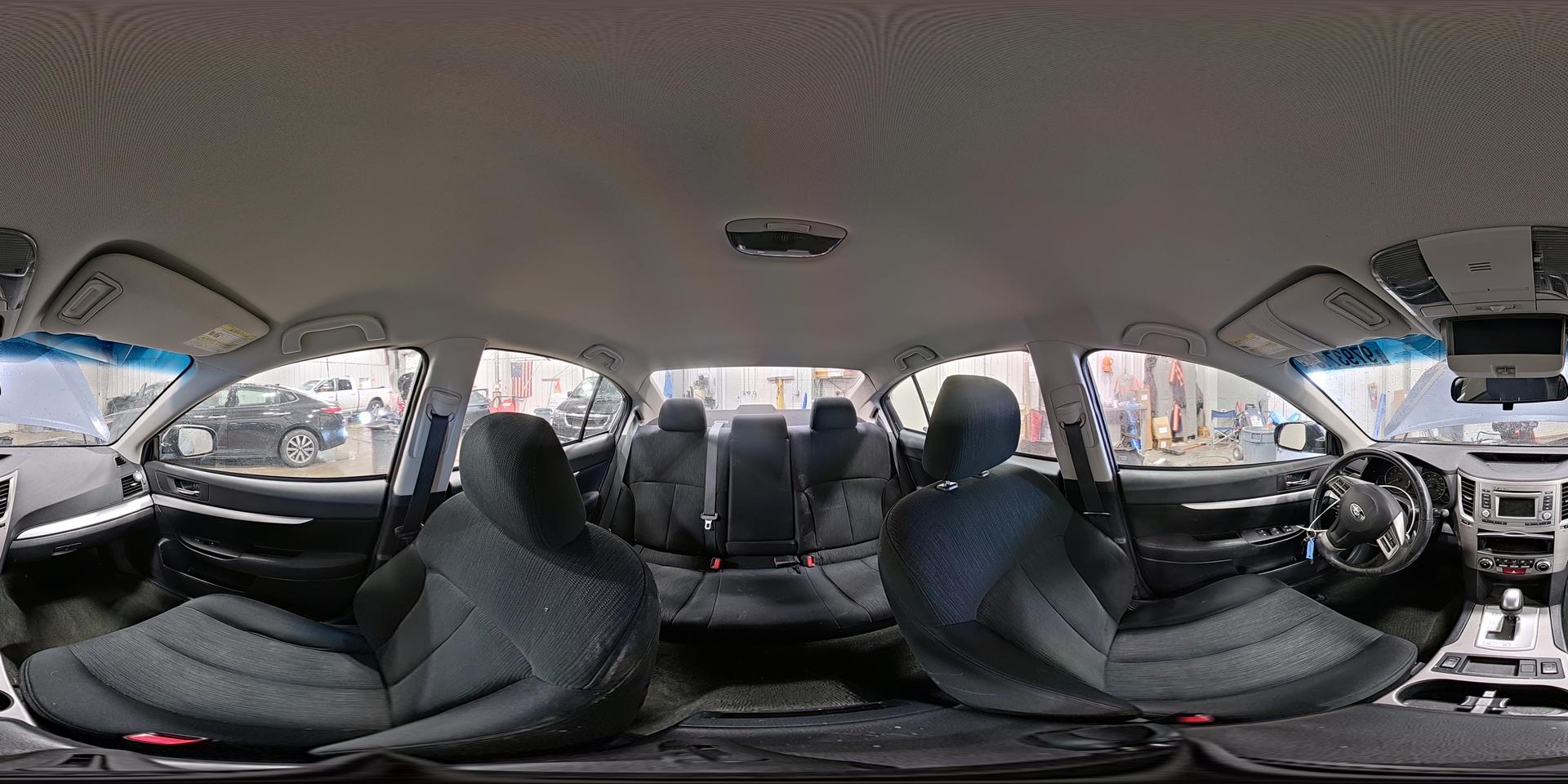2014 SUBARU Legacy