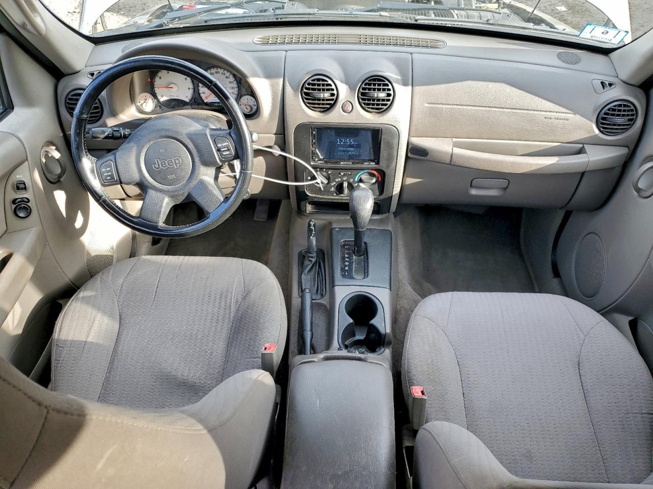 2004 JEEP Liberty