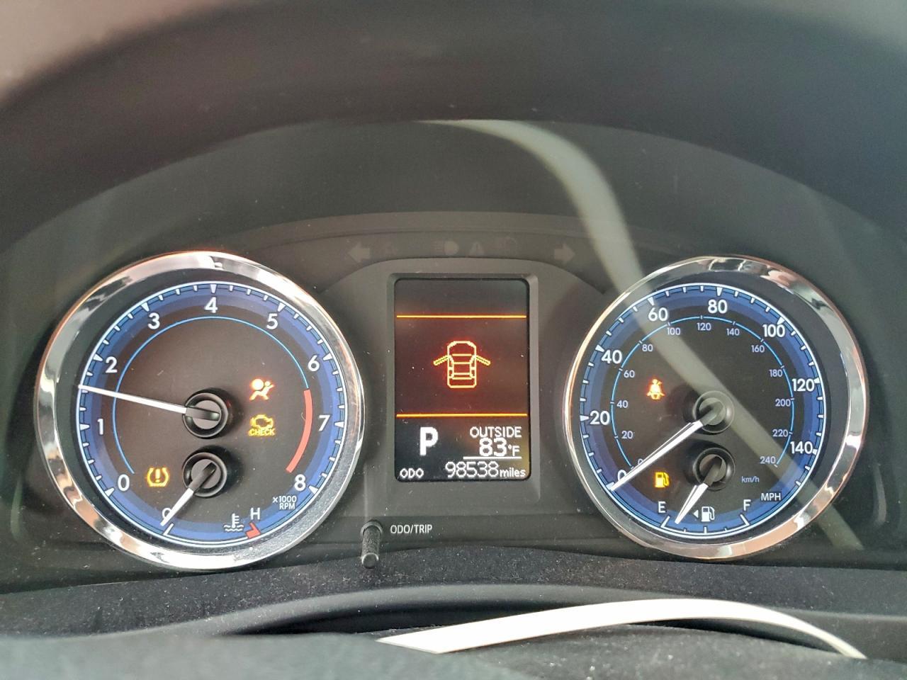 2018 TOYOTA COROLLA